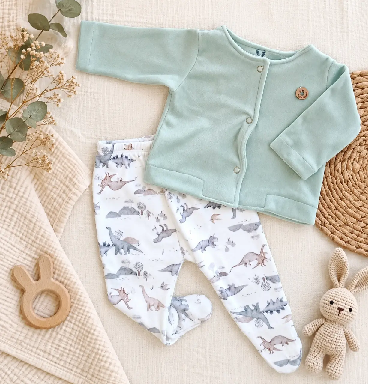 Conjunto en plush Dino
